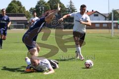 Kreisklasse - Saison 2024/25- TSV Gaimersheim II - TSV Etting  - Moritz Heckl weiss Gaimersheim - Elias Geiger blau Etting - Foto: Meyer Jürgen