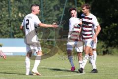 Kreisliga
 - Saison 2024/25- TSV Oberh./Unterhaunstadt - SV Kasing- - Jan Witek weiss Kasing mit dem 1:2 Anschlusstreffer - jubel - Foto: Meyer Jürgen