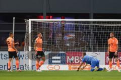 3. Liga; FC Viktoria Köln - FC Ingolstadt 04; Tor Jubel Treffer 1:0 Bogicevic Donny (8 Köln) Torwart Marius Funk (1, FCI) chancenlos