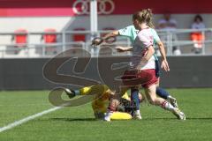 2. Bundesliga Frauen - Saison 2025/26 - FC Ingolstadt 04 Frauen - SC Sand - Nina Penzkofer (Nr.29 - FC Ingolstadt Frauen I) - Baum Jule Torwart SC Sand - Rotzinger Anne grün SC Sand - Foto: Meyer Jürgen