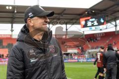 3. Liga; FC Ingolstadt 04 - MSV Duisburg; Sieg Jubel Freude nach dem Spiel 2:1 Cheftrainer Achim Beierlorzer (FCI)