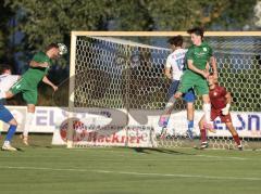 Landesliga - Saison 2026/27 - SV Manching - SC Olching - Vincent Amann (Nr.5 - SV Manching) - Dill Fabio weiss Olching - Maximilian Eberwein (Nr.4 - SV Manching) - Foto: Meyer Jürgen
