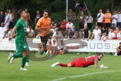 Toto-Pokal; SV Manching - FC Ingolstadt 04; Tor Jubel Treffer Arian Llugiqi (25, FCI) Torwart Thomas Obermeier (SVM