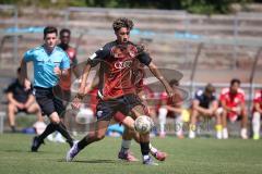 A-Junioren Bundesliga  - Saison 2026/27 - A-Junioren - FC Ingolstadt 04 - Jahn Regensburg - Malik Kaydin rot FCI - Florian Fischer weiss Regensburg - Foto: Meyer Jürgen