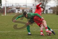 A-Klasse -  Saison 2025/26- TSV Baar/Ebenhausen - SV Manching II - Tim Pfafflinger rot Ebenhausen - Timur Oguz grün Manching - Foto: Meyer Jürgen
