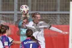 2. Bundesliga Frauen - Saison 2025/26 - FC Ingolstadt 04 Frauen - FSV Mainz - Nina Penzkofer (Nr.29 - FC Ingolstadt Frauen I) - Matsumoto Mamiko Torwart Mainz - Foto: Meyer Jürgen
