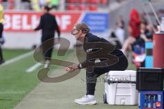 3. Liga; FC Ingolstadt 04 - VfL Osnabrück; Cheftrainer Timo Schultz (VfL) an der Seitenlinie, Spielerbank