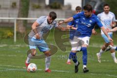 Kreisklasse - Saison 2025/26- TSV Großmehring - SV Oberstimm-  - Leopold Hoch blau Großmehring - Jonas Weidinger weiss Oberstimm  - Foto: Meyer Jürgen
