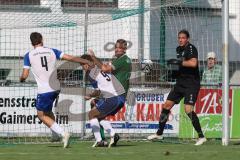 Bezirksliga - Saison 2024/25 - FC Gerolfing - TSV Rohrbach - Niklas Schabenberger weiss Rohrbach mit einer Torchance - Stefan Hoffmann (Nr.8 - FC Gerolfing) - Torwart Michael Oblinger (Nr.1 - FC Gerolfing) - Foto: Meyer Jürgen