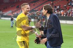 Toto-Pokal - Saison 2023/2024 - FC Ingolstadt 04 - Jahn Regensburg - Elmeterschießen gewonnen - jubel - Torwart Marius  Funk (Nr.1 - FCI) — Sportdirektor Ivica Grlic (FCI) -  Foto: Meyer Jürgen