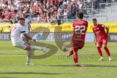 Toto-Pokal Finale; Würzburger Kickers - FC Ingolstadt 04; Torchance verpasst Pascal Testroet (37, FCI) Hägele Daniel (22 WK) Zaiser Maximilian (18 WK)