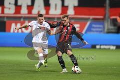 3. Liga; FC Ingolstadt 04 - VfL Osnabrück; Zweikampf Kampf um den Ball Müller Marcus (19 VFLO) Simon Lorenz (32, FCI)