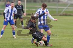 Kreisliga - Saison 2025/26- SV Karlshuld - SV Menning - Marcel Hubner schwarz Menning  - Yannik Werle weiss Karlskron - Foto: Meyer Jürgen