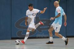 Hallenturnier MTV Ingolstadt - Saison 2025/26 - MTV Ingolstadt - Reichertshofen - Deniz Aydin blau MTV - Mentor Haliti weiss Reichertshofen - Foto: Meyer Jürgen