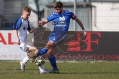 Kreisklasse - Saison 2025/26- TSV Etting - FC Arnsberg - Johann Paul Winkler weiss Etting - Christian Pintaske blau Arnsberg - Foto: Meyer Jürgen