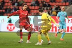3. Liga; FC Ingolstadt 04 - FC Viktoria Köln; kommt zu spät Torchance verpasst Fredrik Carlsen (8, FCI) Torwart Schulz Arne (27 VK)
