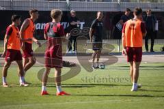3. Liga - Saison 2026/27 - 1. Trainingseinheit mit Achim Beierlorzer - Cheftrainer Achim Beierlorzer (FCI) - XXXXX - Foto: Meyer Jürgen