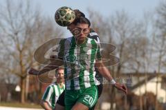 Landesliga - Saison 2025/26 - SV Manching - TSV Schwabmünchen - Leon Peric (Nr.20 - SV Manching) - Kusterer Lucas schwarz Schwabmünchen - Foto: Meyer Jürgen