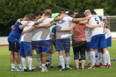 Bezirksliga - Saison 2024/25 - FC Fatih Ingolstadt - TSV Rohrbach -   Die Mannschaft bildet einen Kreis vor dem Spiel - Foto: Meyer Jürgen