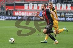 3. Liga; FC Ingolstadt 04 - Dynamo Dresden; David Kopacz (29, FCI) Sterner Jonas (32 DD) Zweikampf Kampf um den Ball