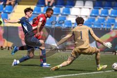 3. Liga - Saison 2025/26 - TSG Hoffenheim II - FC Ingolstadt 04  - Marcel Costly (Nr.22 - FCI) - Torwart Lukas Blöndal Petersson (Nr.1 - TSG Hoffenheim II) - Foto: Meyer Jürgen