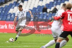 3. Liga; Hannover 96 II - FC Ingolstadt 04; Freistoß Max Besuschkow (17, FCI)