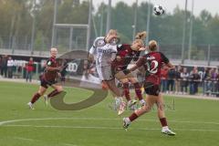 DFB Pokal - Frauen - Saison 2025/26 - FC Ingolstadt 04 Frauen - 1. FC Nürnberg - Nina Penzkofer (Nr.29 - FC Ingolstadt Frauen I) - Thöle Amelie rot Nürnberg #12 - Foto: Meyer Jürgen