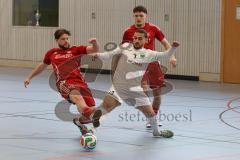 Lotto Bayern Hallencup - Lindenkreuzhalle Saison 2024/25 - FC Penzberg - Türk SV Ingolstadt - Anil Kayrancioglu rot Türk Ing - Facilian Verep weiss Penzberg - Foto: Meyer Jürgen