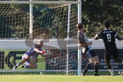 Bezirksliga - Saison 2025/26 - TSV Ober./Unterhaunstadt - VFR Garching - Torwart Ali Cakmakci (Nr.1 - TSV Ober-/Unterh.stadt) - Gottfried Agbavon schwarz Garching - Foto: Meyer Jürgen