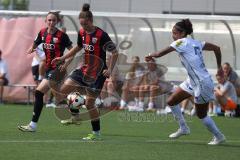 2. Bundesliga Frauen - Saison 2024/25 - FC Ingolstadt 04 Frauen - SCR Altach - Emma Kusch (Nr.9 - FCI Frauen) - Vasconcelos Jassie weiss Altach - Foto: Meyer Jürgen