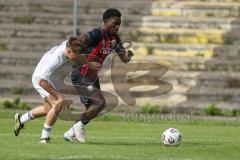 *** Bayernliga Nord - Saison 2025/26 - FC Ingolstadt 04 II - ATSV Erlangen - Jason Osei Tutu (Nr.11 - FC Ingolstadt II) - Ulrich Spies weiss Erlangen - Foto: Meyer Jürgen
