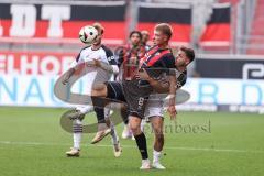 3. Liga; FC Ingolstadt 04 - SC Verl; Zweikampf Kampf um den Ball Benjamin Kanuric (8, FCI) Kammerbauer Patrick (8 SCV)