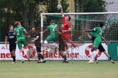 Bezirksliga - Saison 2025/26 - FC Gerolfing - VFR Garching - Den Lovric grün Gerolfing -Korbinian Dietrich Torwart Garching Foto: Meyer Jürgen