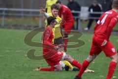 Kreisliga - Saison 2024/25- TSV Kösching - FC Hitzhofen/Oberzell - Dominik Fielser gelb Hitzhofen - Stefan Winzinger rot Kösching - Foto: Meyer Jürgen