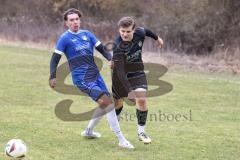 Freundschaftsspiel - Saison 2025/26 - SV Menning - SV Manching - Sebastian Graßl (Nr.10 - SV Manching) - Patrick Schwarz blau Menning  - Foto: Meyer Jürgen