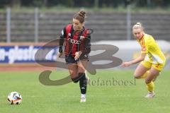 2. Bundesliga Frauen - Saison 2024/25 - FC Ingolstadt 04 Frauen - FC Union Berlin - Magdalena Schwarz (Nr.23 - FCI Frauen) - Steinert Judith gelb Berlin - Foto: Meyer Jürgen