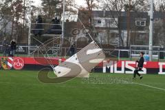 3. Liga - Saison 2023/24 - Testspiel - 1. FC Nürnberg - FC Ingolstadt 04 - Der Wind weht ein Zelt auf den Platz - unwetter - XXXXX - Foto: Meyer Jürgen