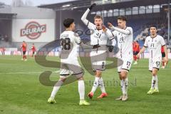 3. Liga; SV Wehen Wiesbaden - FC Ingolstadt 04; Tor Jubel Treffer Deniz Zeitler (38, FCI) 0:3, Benjamin Kanuric (8, FCI) zu den Fans, Max Besuschkow (17, FCI) Felix Keidel (43, FCI)