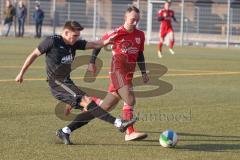 Bezirksfreundschaftsspiel - Saison 2024/25- TSV Gaimersheim - TSV Allershausen - Nico von Swiontek Brzezinski (Nr.17 - TSV Gaimersheim) - Maciej Machi rot Allershausen - Foto: Meyer Jürgen