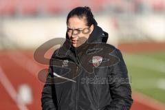 Testspiel; 1. FC Nürnberg - FC Ingolstadt 04 - vor dem Spiel Cheftrainerin Sabrina Wittmann (FCI)