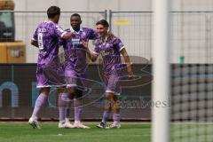 3. Liga - Saison 2026/27 - SC Preussen Münster - FC Ingolstadt 04 - Der 1:1 Ausgleichstreffer durch Emre Gül (Nr.5 - FCI) - jubel - Obed Ugondu (Nr.17 - FCI)- Fredrik Carlsen (Nr.8 - FCI) - Foto: Meyer Jürgen