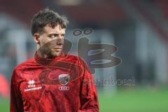 3. Liga; FC Ingolstadt 04 - MSV Duisburg; vor dem Spiel Max Besuschkow (17, FCI)