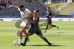 3. Liga; 1. FC Saarbrücken - FC Ingolstadt 04 - Zweikampf Kampf um den Ball Ryan Malone (16, FCI)