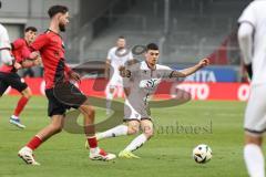 3. Liga; SV Wehen Wiesbaden - FC Ingolstadt 04; Felix Keidel (43, FCI) Kiomourtzoglou Orestis (14 SVWW)