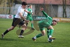 Bezirksliga - Saison 2025/26 - FC Gerolfing - SpVgg Altenerding - Flaur Bashota (Nr.23 - FC Gerolfing) - Pedro Flores weiss Altenerding - Foto: Meyer Jürgen