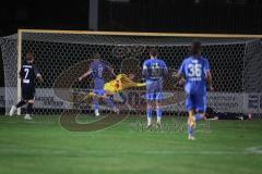 Landesliga - Saison 2026/27 - SV Manching - VFB Durach - Der 0:2 Führungstreffer durch Tobias Seger blau Durach  - jubel - Valentin Puhar TW Manching - Foto: Meyer Jürgen