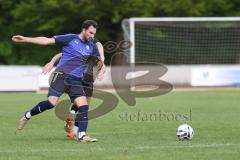 Kreisklasse - Saison 2025/26- TSV Ingolstadt Nord - MTV Ingolstadt - Marco Battaglia lila MTV - Ersin Ucar schwarz Ing Nord - Foto: Meyer Jürgen