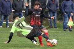 Kreisklasse  Saison 2022/2023 - GW Ingolstadt - SV Stammham - Umut Yürükal grün GW Ing - Michael Wermuth schwarz Stammham - Foto: Meyer Jürgen