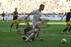 3. Liga - Saison 2024/25 - Alemannia Aachen - FC Ingolstadt 04  - Marcel Costly (Nr.22 - FCI) - Lamar Yarbrough (Nr.25 - Alemannia Aachen) - Foto: Meyer Jürgen