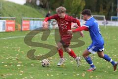 Kreisliga - Saison 2025/26- TSV Kösching - SV Zuchering - Leopold Fröhlich rot Zuchering - David Ostermeier blau Kösching - Foto: Meyer Jürgen